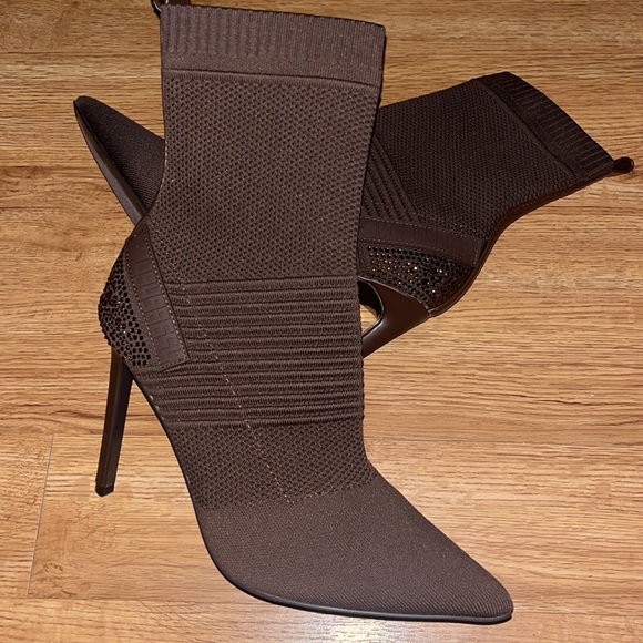 π π€π β’𫦠Steve Madden x Slayyyyyβn Vibes π«¦β’π€π π€ - Picture 8 of 11